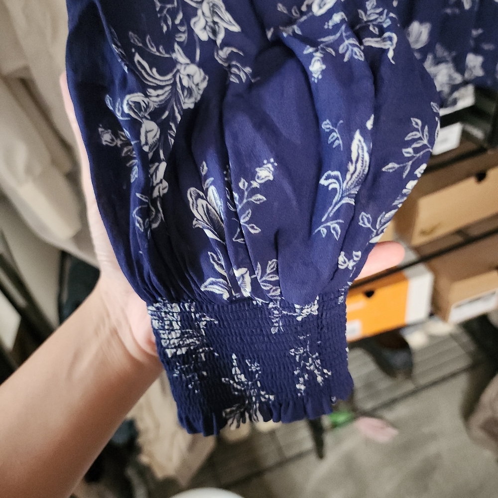 Polo Ralph Lauren Floral Crinkled Tie Neck Blouse, Blue Large - Picture 4 of 6